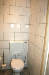 Hübner App301 separate Toilette