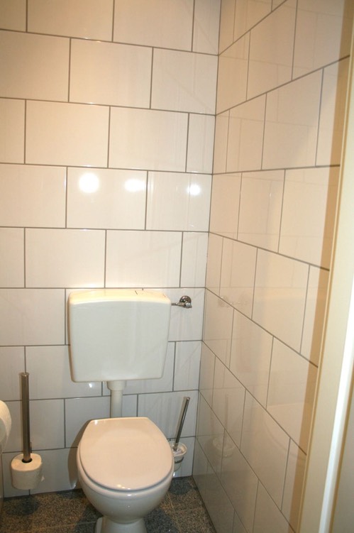 Hübner App301 separate Toilette